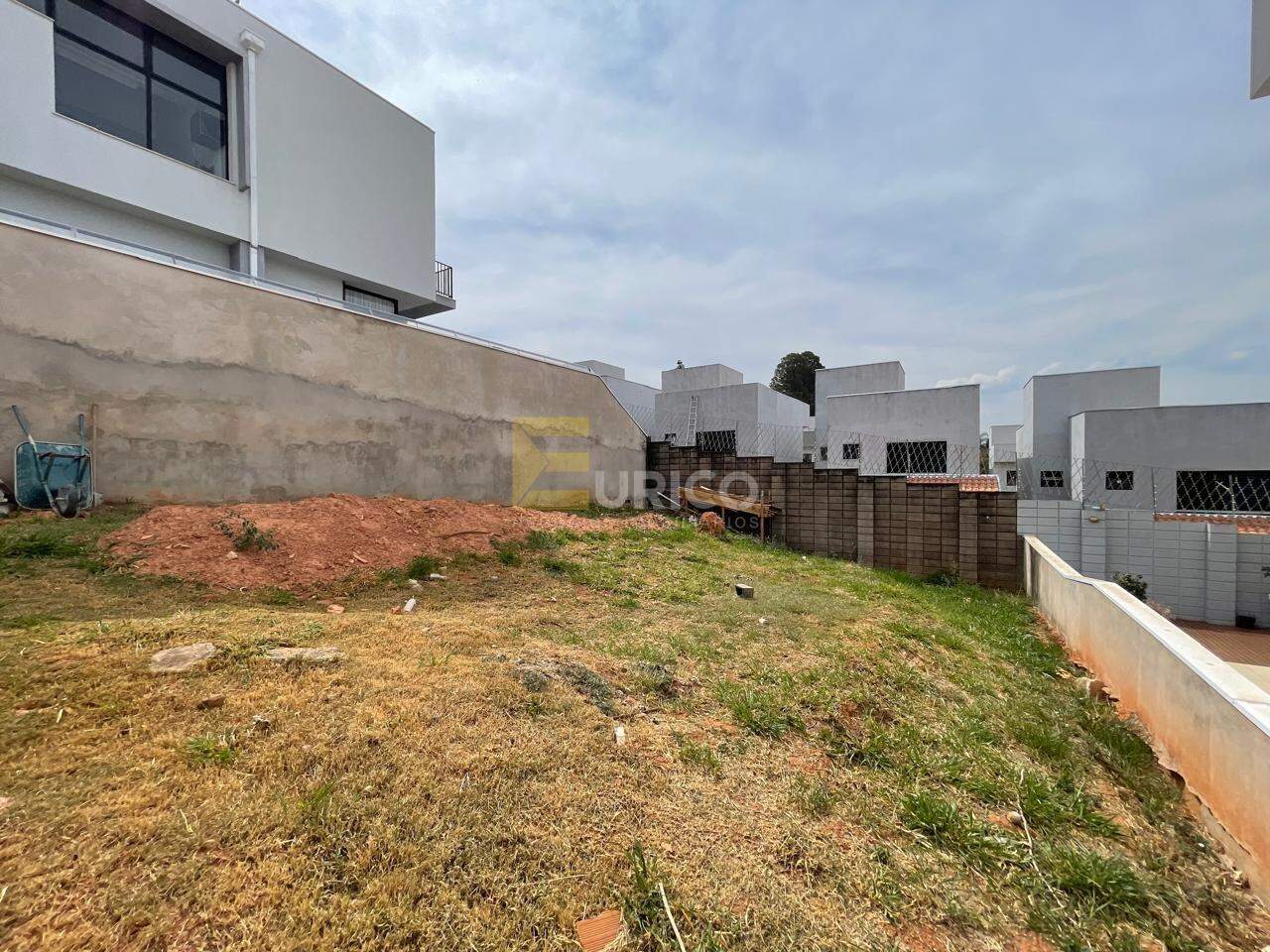 Terreno em Condomínio à venda no Condomínio Porto do Sol em Valinhos/SP: 