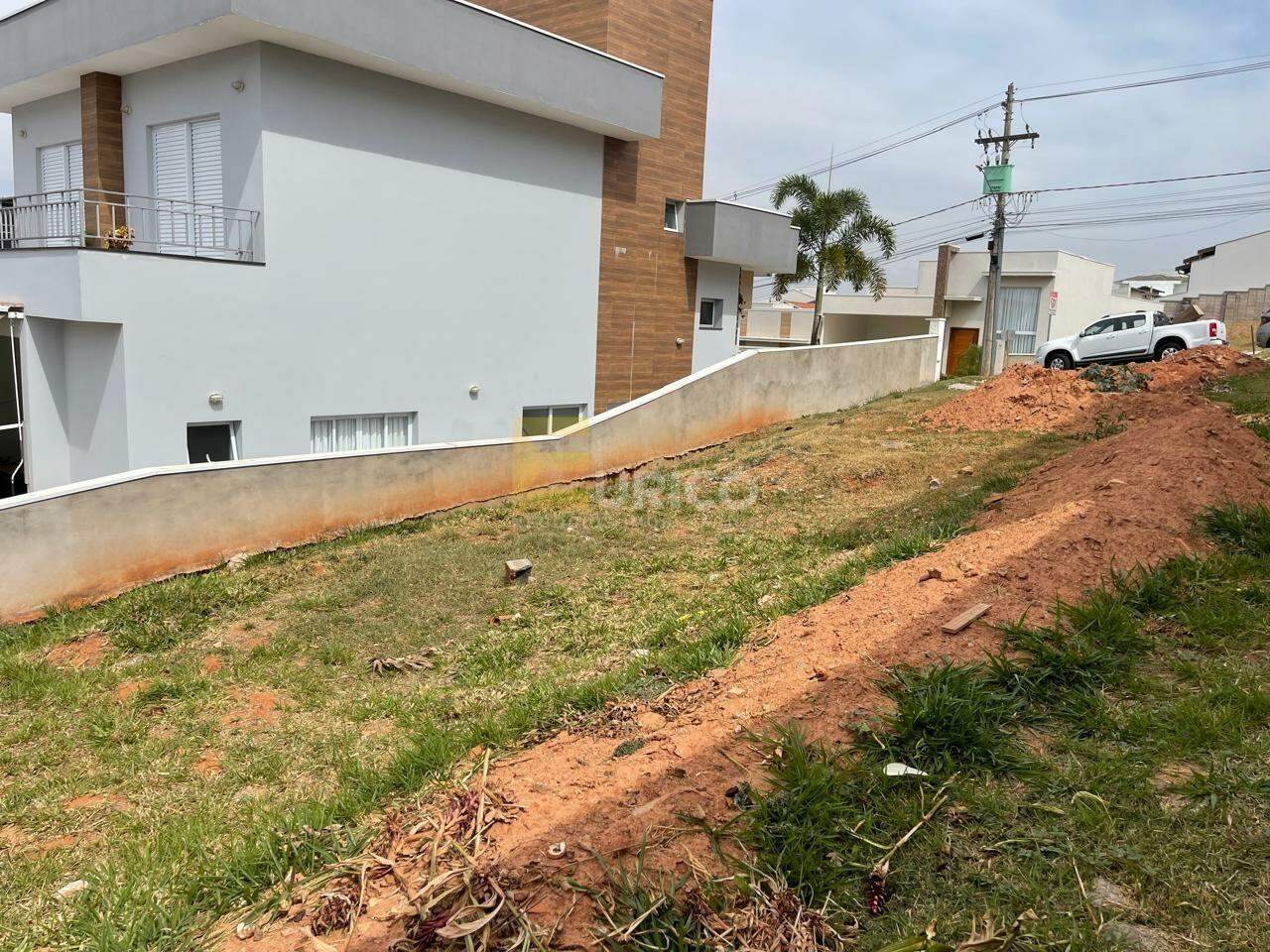 Terreno em Condomínio à venda no Condomínio Porto do Sol em Valinhos/SP: 