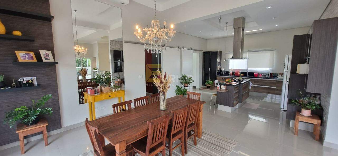 Casa em condomínio à venda no Condomínio Reserva dos Vinhedos em Louveira/SP: 