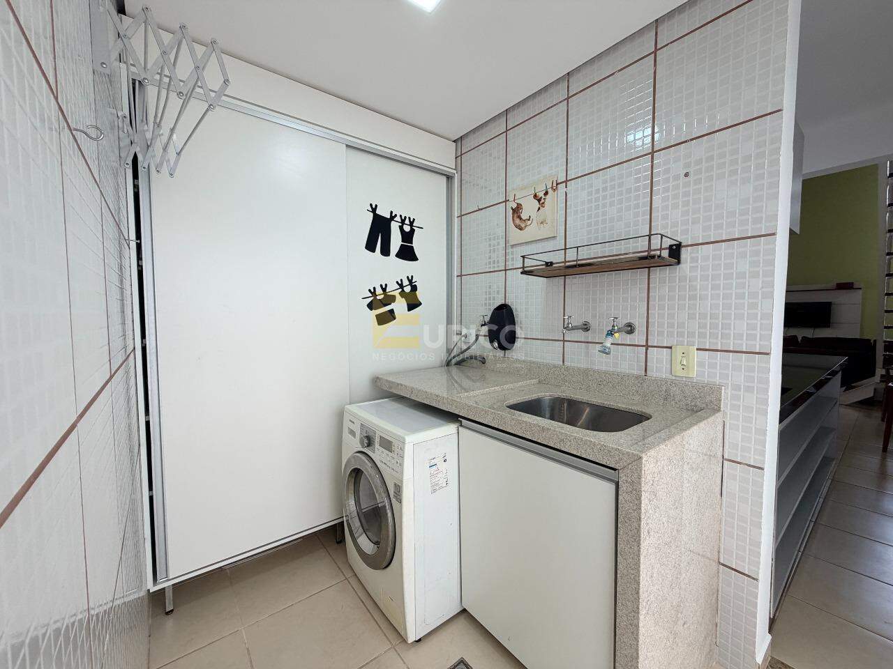 Casa em condomínio à venda no Condomínio Reserva dos Vinhedos em Louveira/SP: