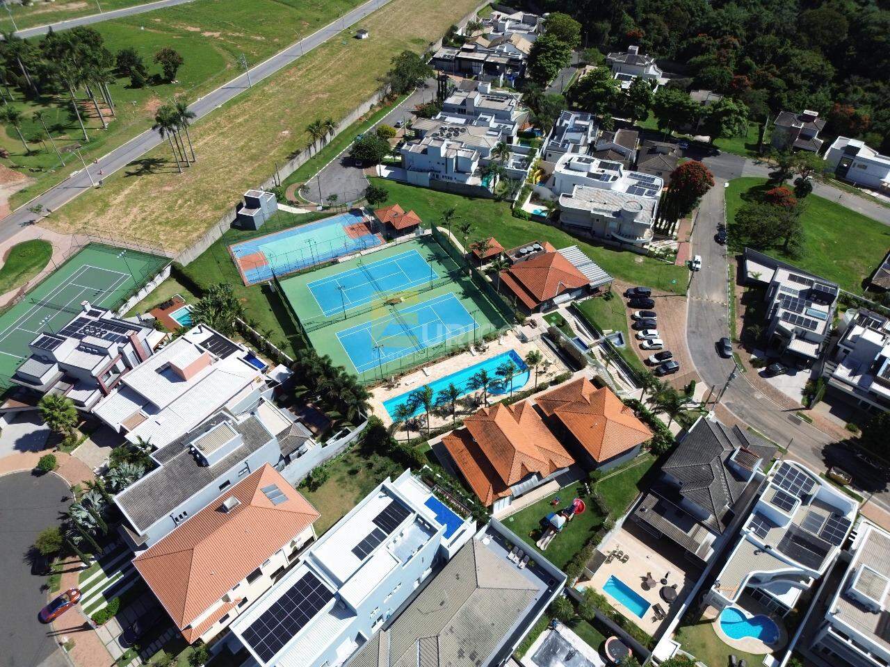 Casa em condomínio à venda no Condomínio Reserva dos Vinhedos em Louveira/SP:
