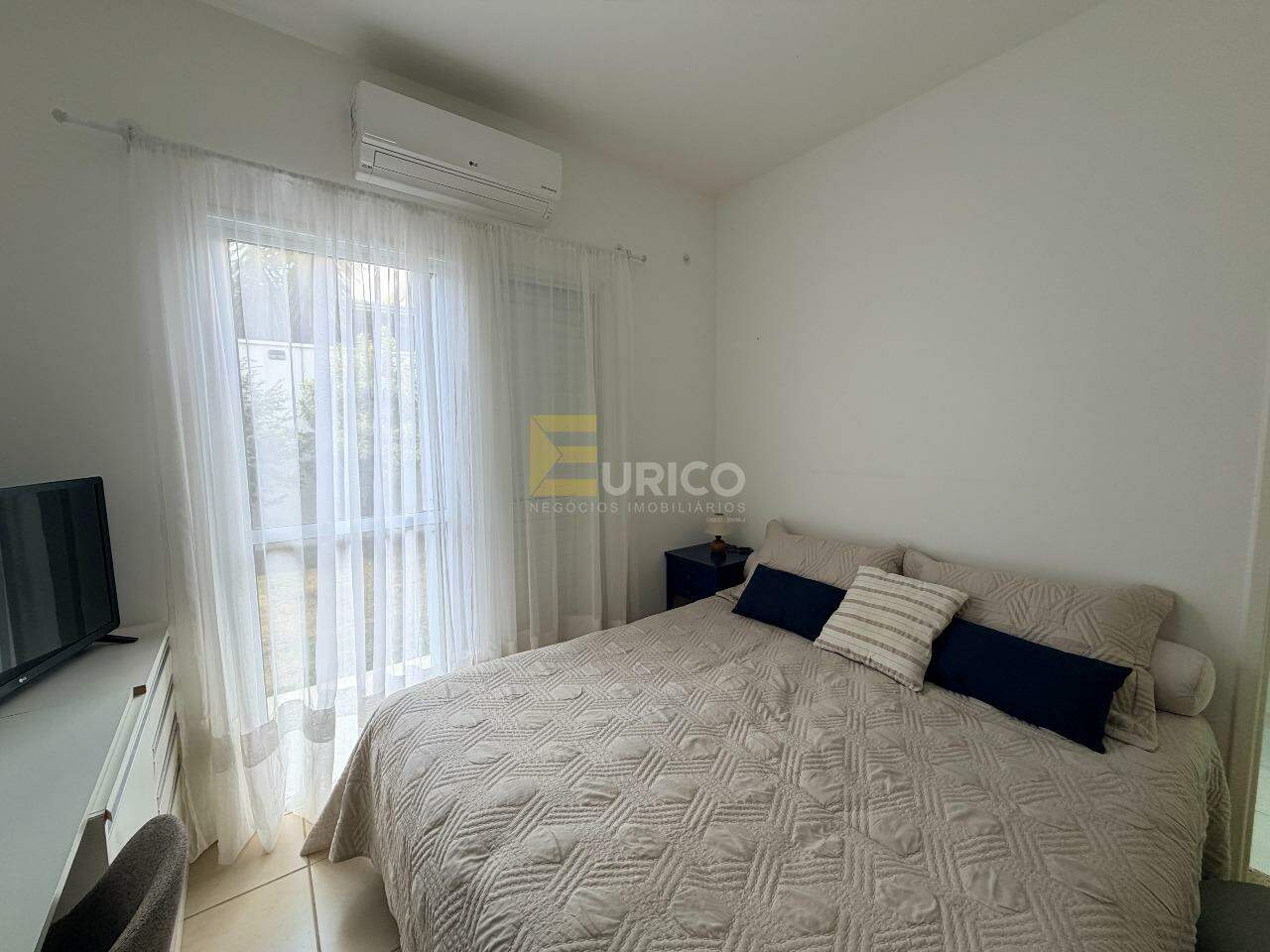 Casa em condomínio à venda no Condomínio Reserva dos Vinhedos em Louveira/SP: