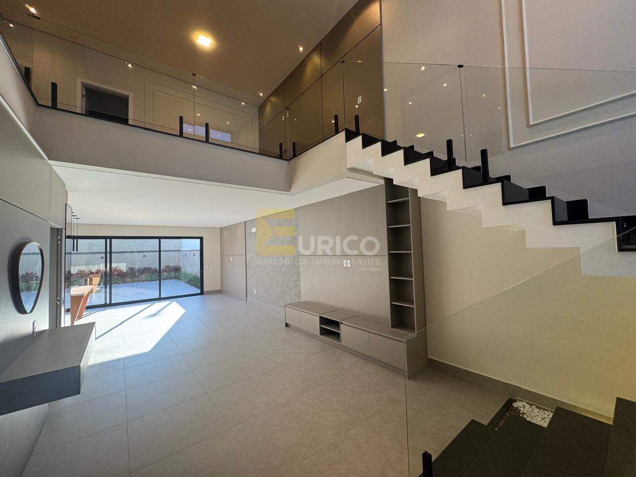 Casa em condomínio à venda no Condomínio Residencial Villa do Sol em Valinhos/SP: 