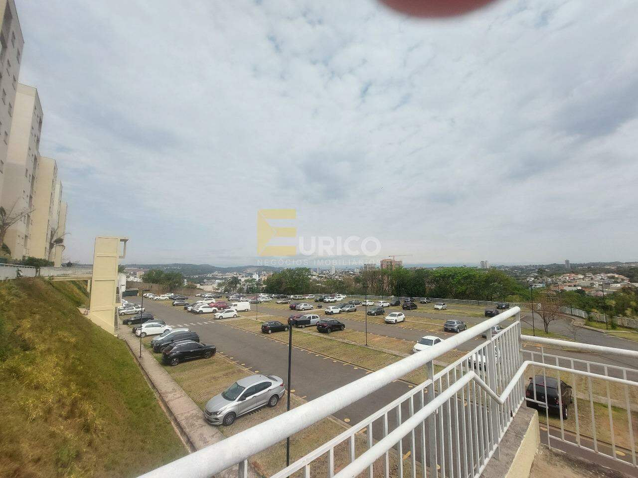 Apartamento para aluguel no Condomínio Mais Campos Salles em Valinhos/SP: