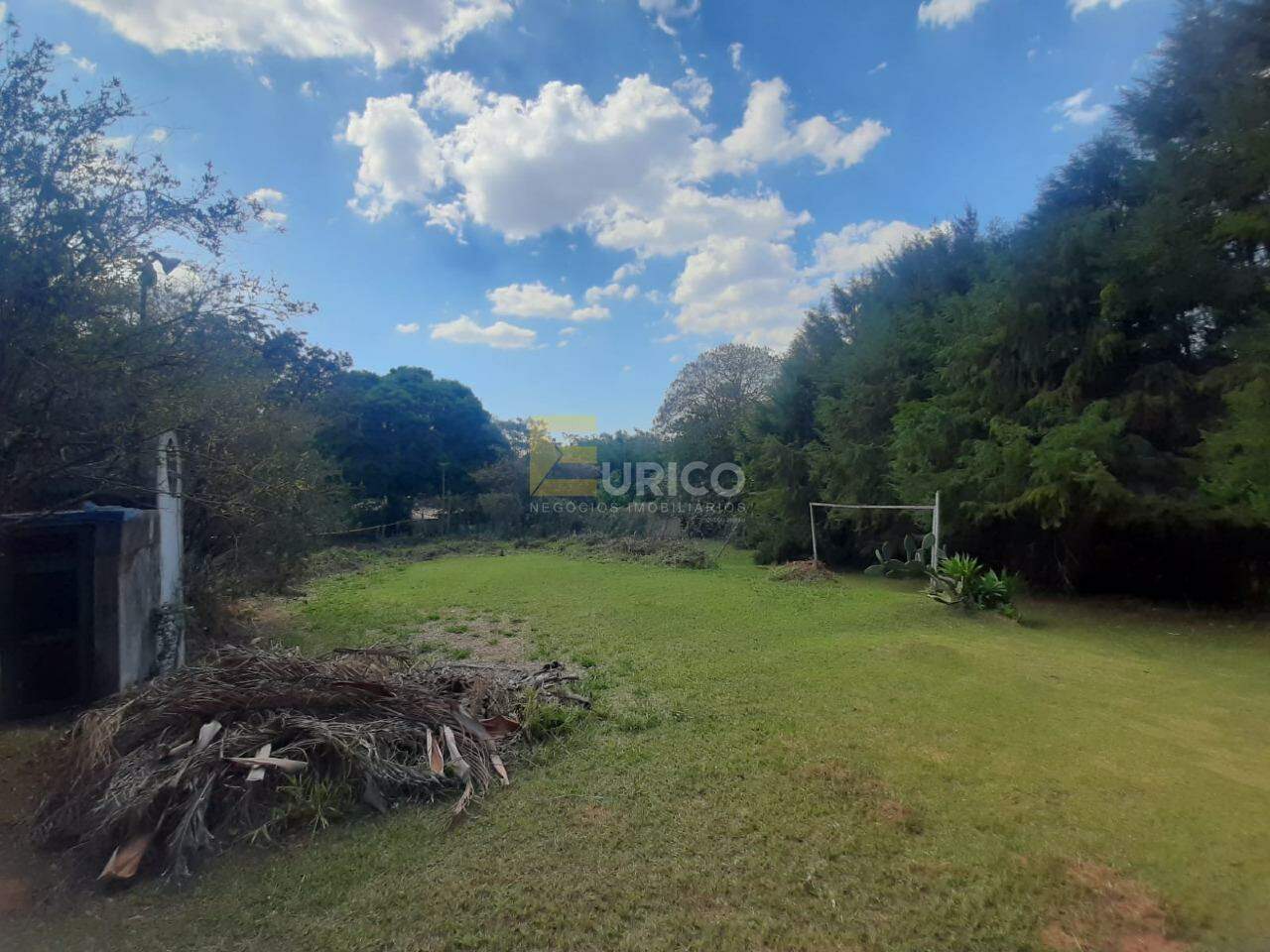 Terreno em Condomínio à venda no Condomínio Chácaras do Lago em Vinhedo/SP: 
