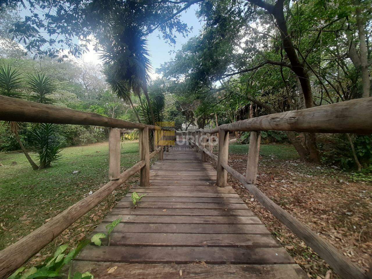 Terreno em Condomínio à venda no Condomínio Chácaras do Lago em Vinhedo/SP: 