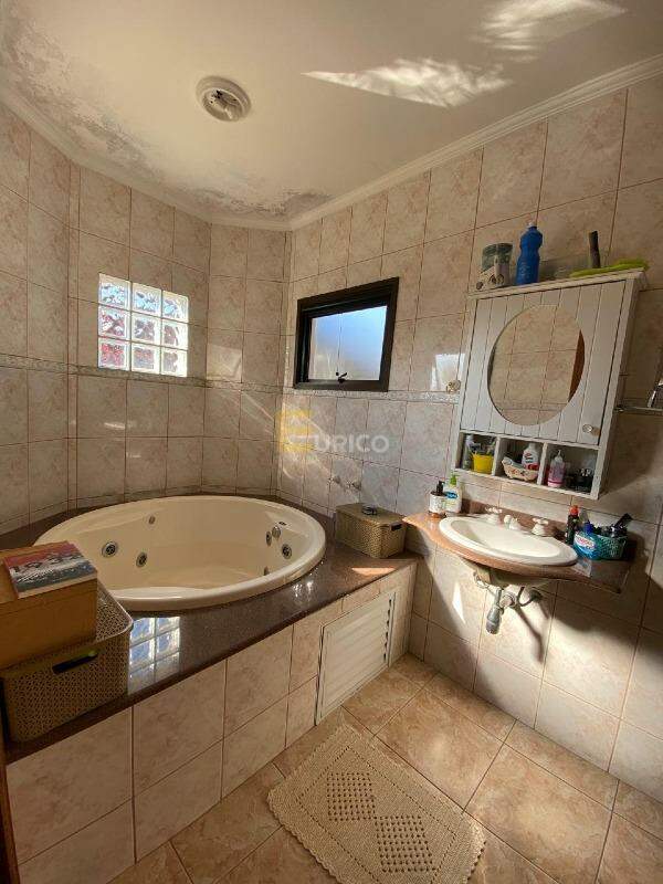 Casa em condomínio à venda no Condomínio Villaggio Capríccio em Louveira/SP: 