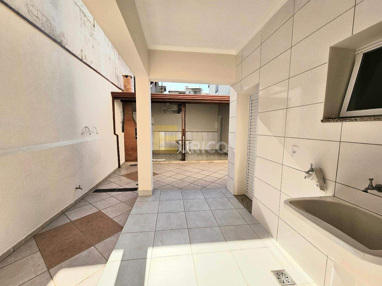 Casa em condomínio à venda no Condomínio Residencial Mirante do Lenheiro em Valinhos/SP: 