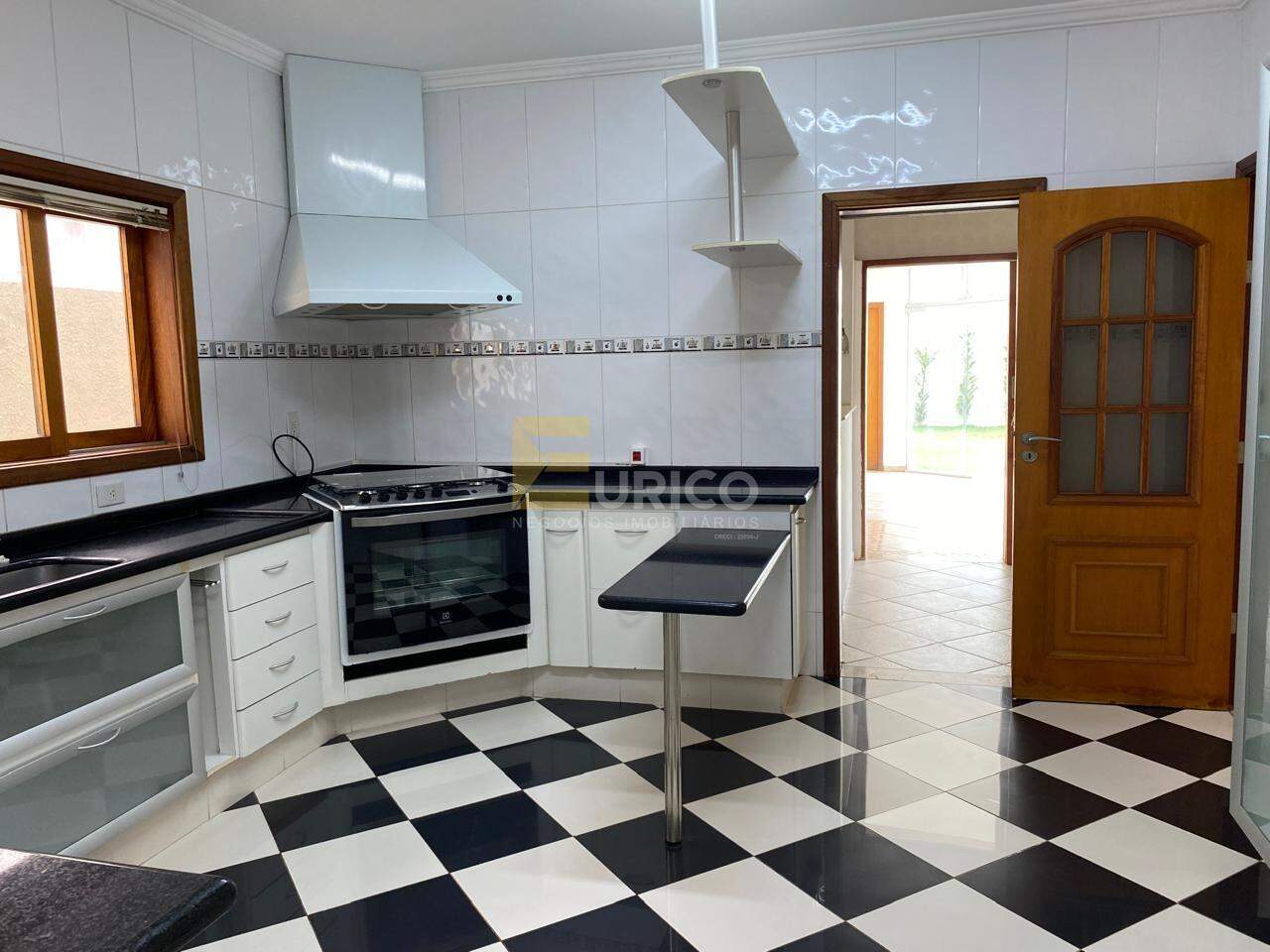 Casa em condomínio à venda no Condomínio Reserva Colonial em Valinhos/SP: