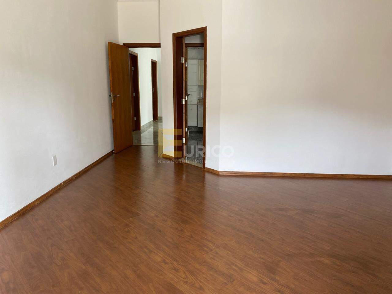 Casa em condomínio à venda no Condomínio Reserva Colonial em Valinhos/SP: