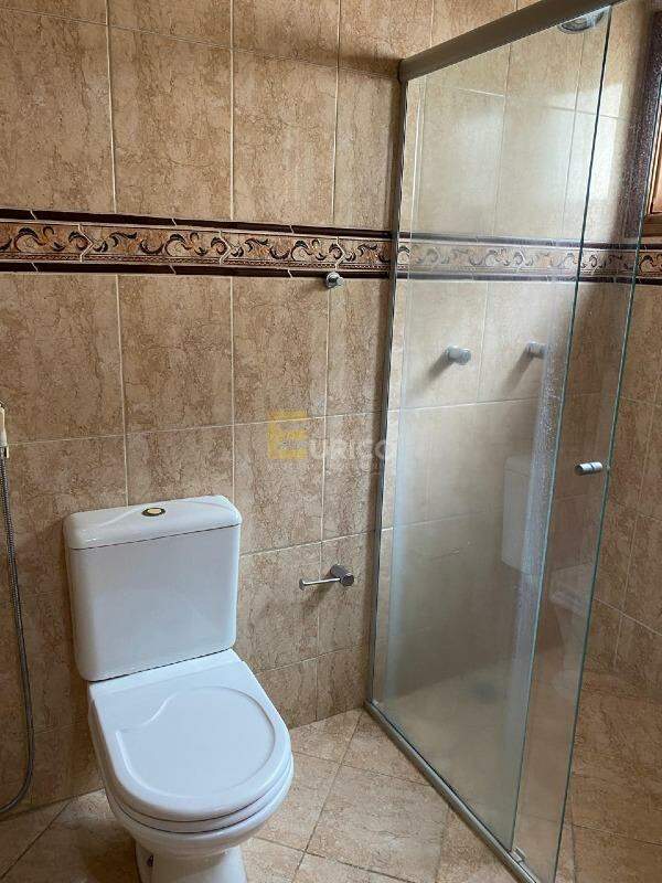 Casa em condomínio à venda no Condomínio Reserva Colonial em Valinhos/SP: