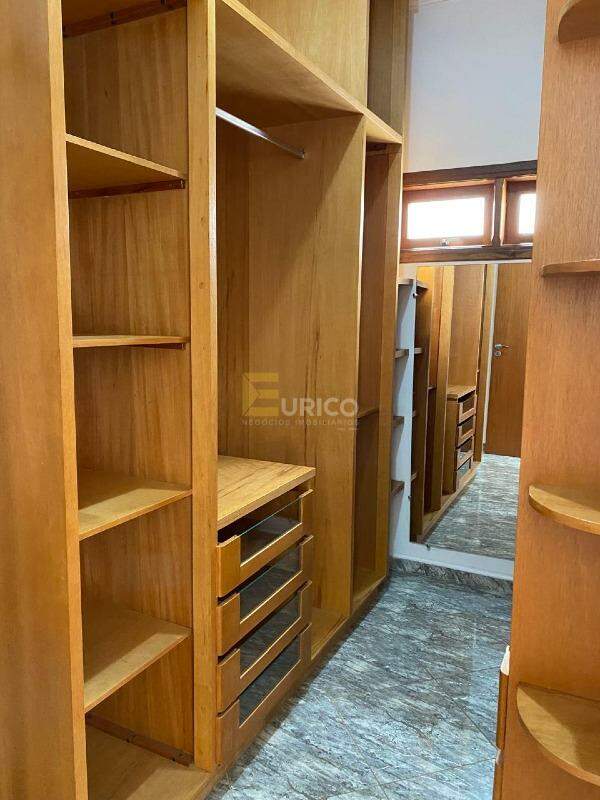 Casa em condomínio à venda no Condomínio Reserva Colonial em Valinhos/SP:
