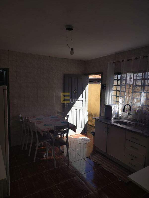 Casa à venda no JARDIM TARUMÃ em Jundiaí/SP: