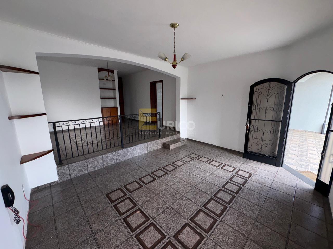 Casa à venda no Residencial Aquários em Vinhedo/SP: sala de estar
