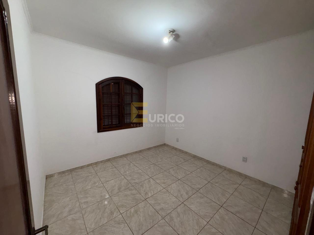 Casa à venda no Residencial Aquários em Vinhedo/SP: 1º quarto s/ guarda roupa