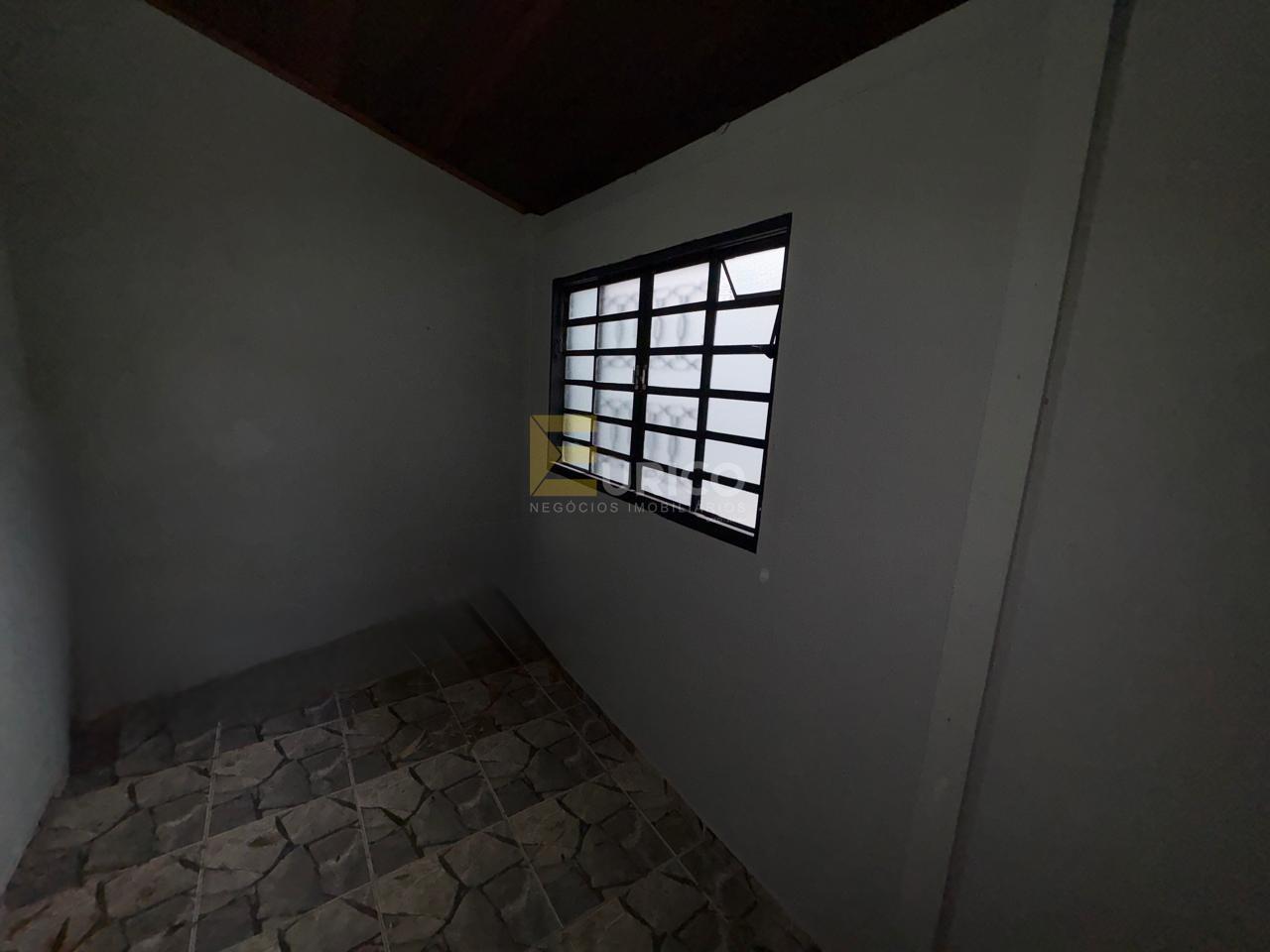 Casa à venda no Residencial Aquários em Vinhedo/SP: quarto dos fundos