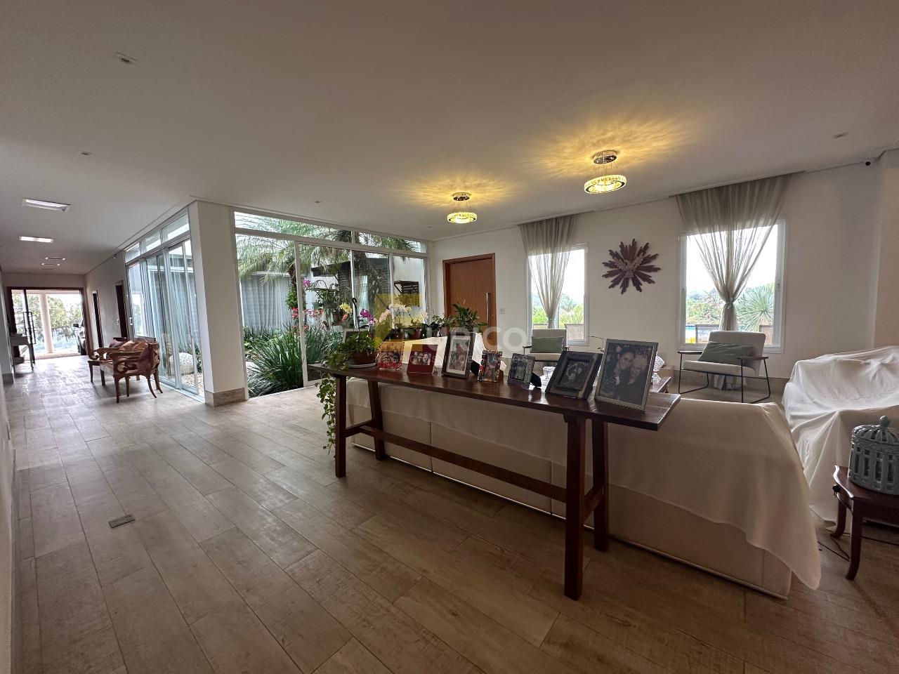 Casa em condomínio à venda no Condomínio Vila Hípica I em Vinhedo/SP: 