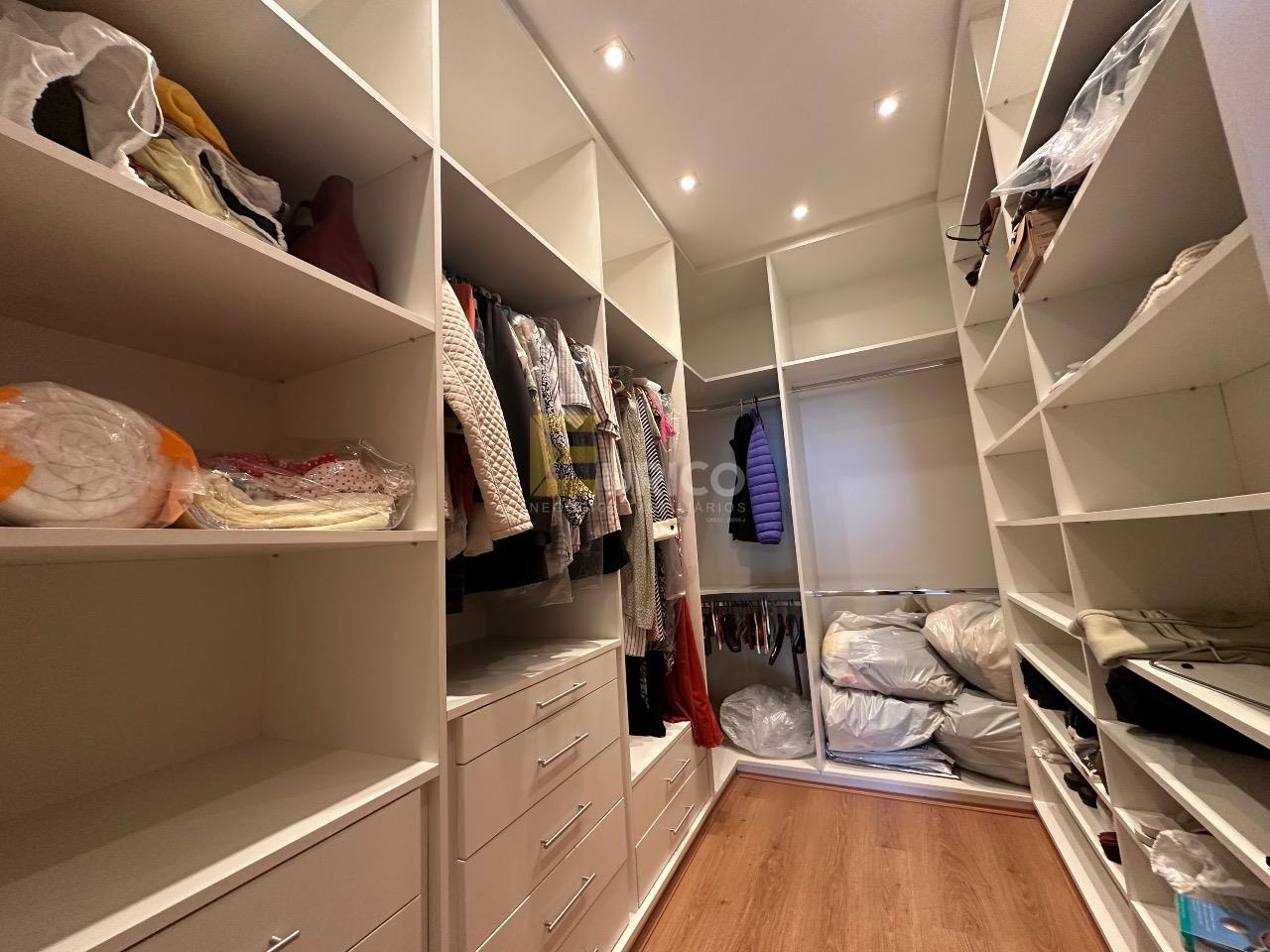 Casa em condomínio à venda no Condomínio Vila Hípica I em Vinhedo/SP: 