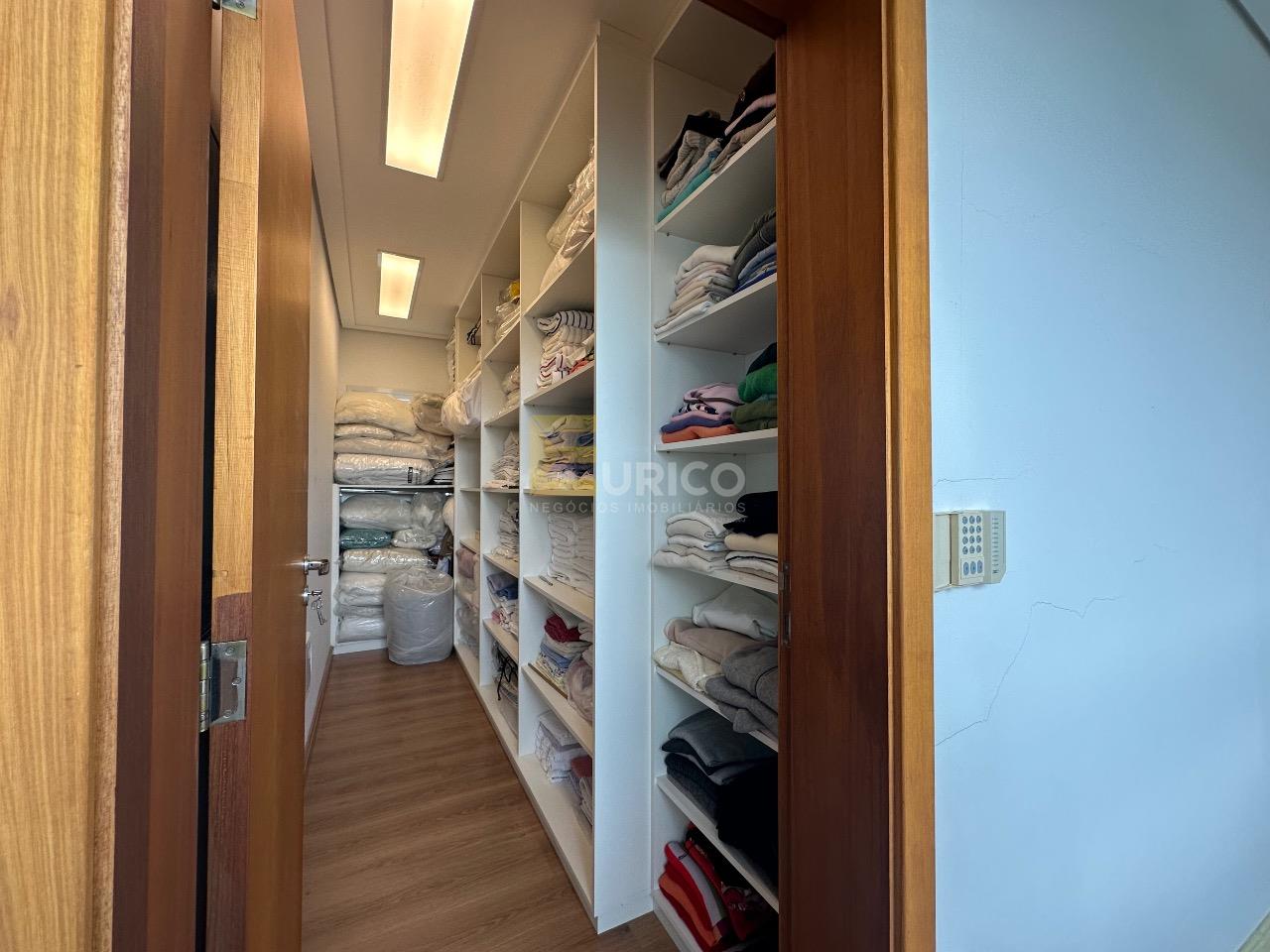 Casa em condomínio à venda no Condomínio Vila Hípica I em Vinhedo/SP: 