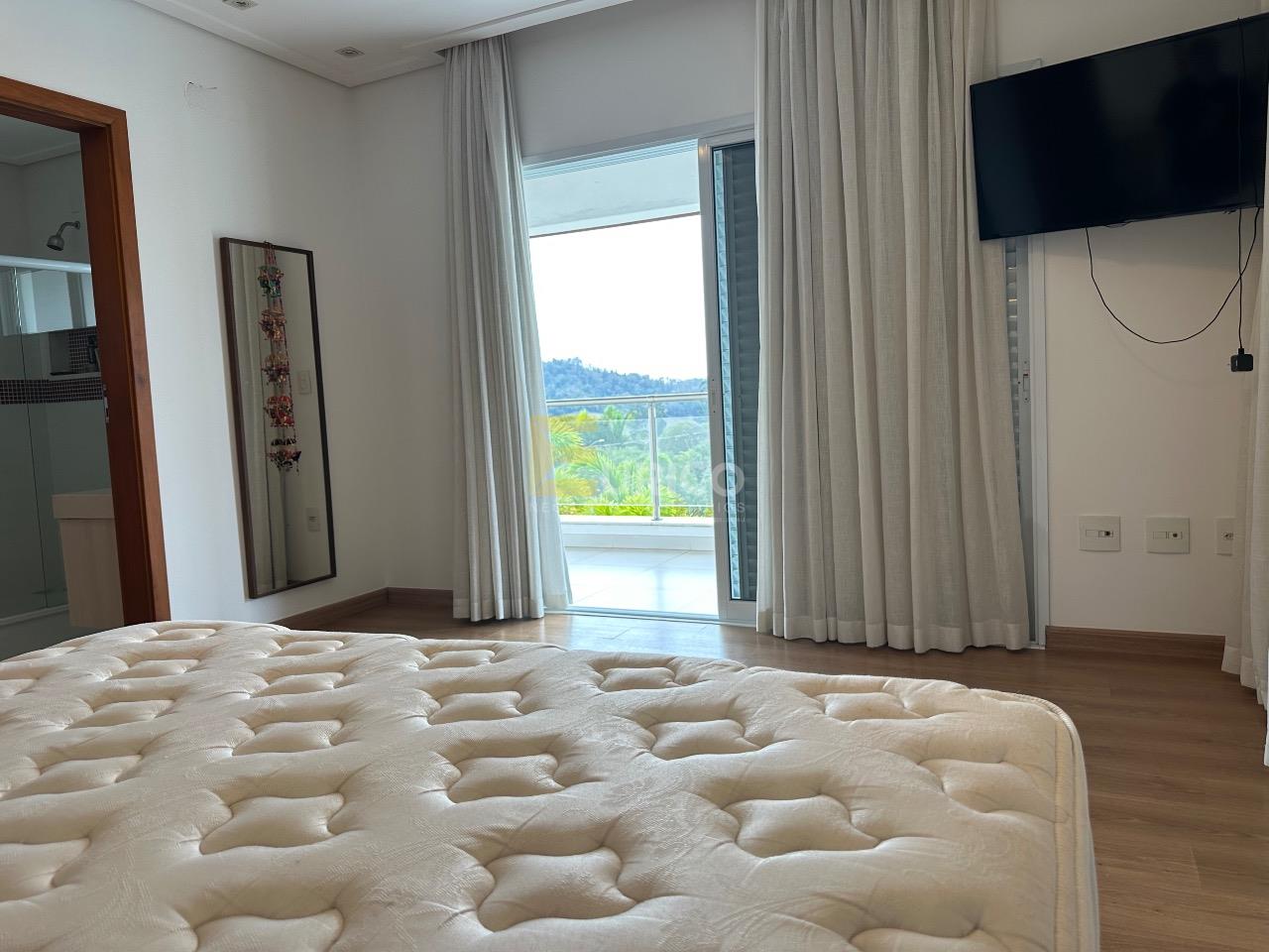 Casa em condomínio à venda no Condomínio Vila Hípica I em Vinhedo/SP: 