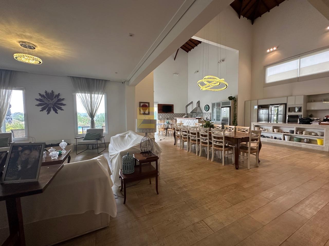 Casa em condomínio à venda no Condomínio Vila Hípica I em Vinhedo/SP: 