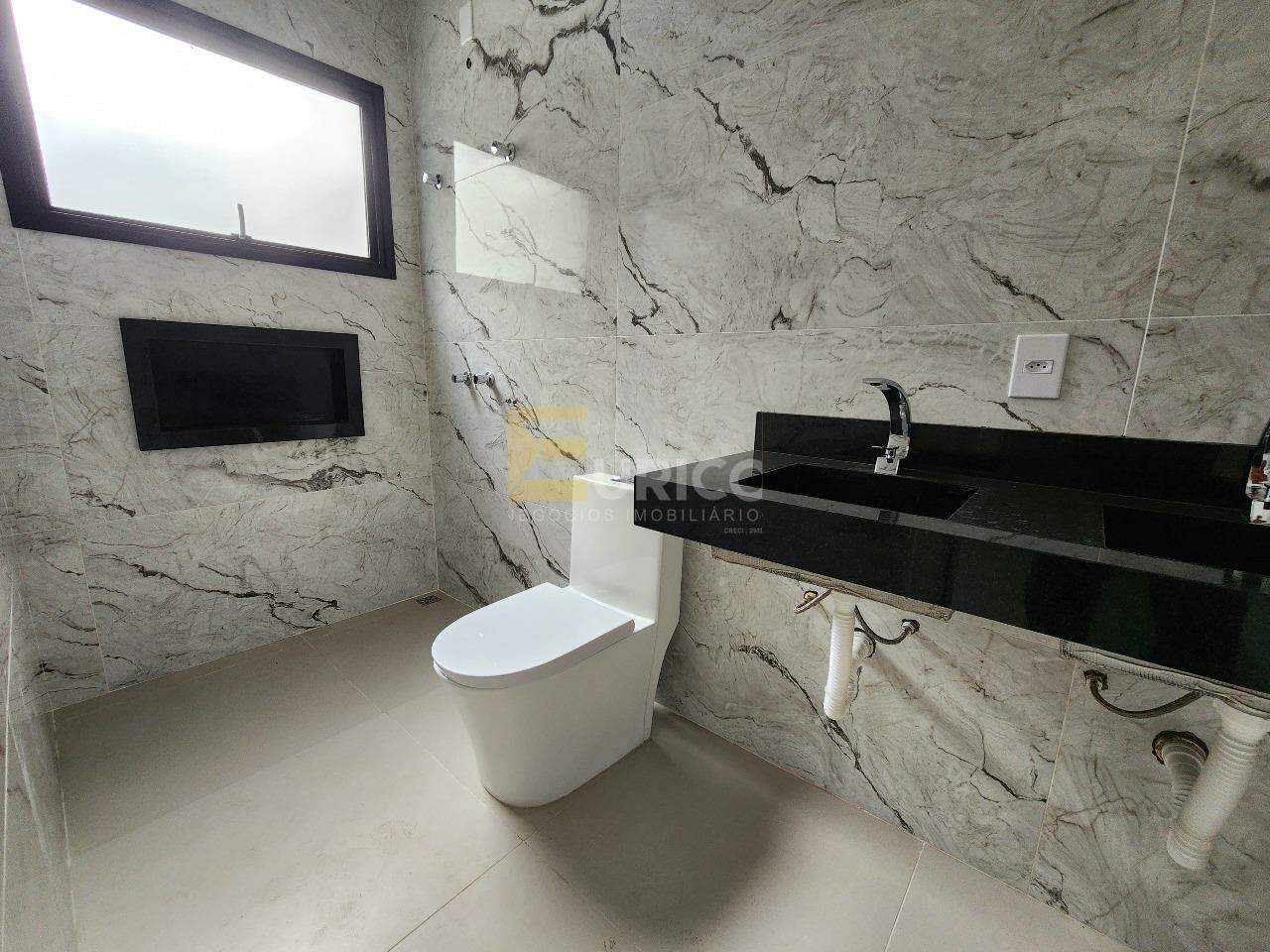 Casa em condomínio à venda no Wanel Ville em Sorocaba/SP: 