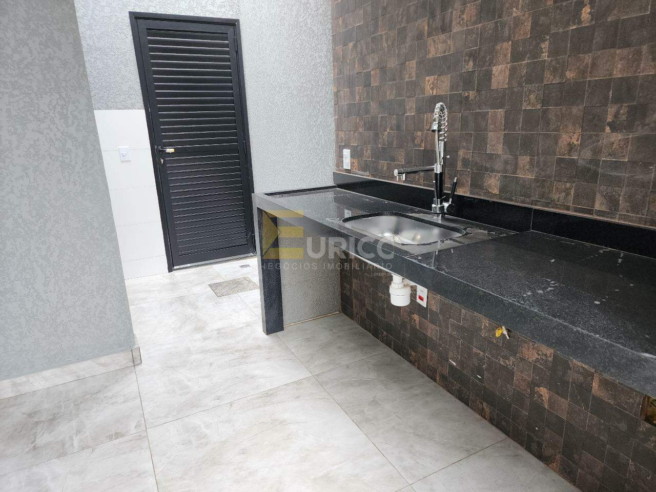 Casa em condomínio à venda no Wanel Ville em Sorocaba/SP: 