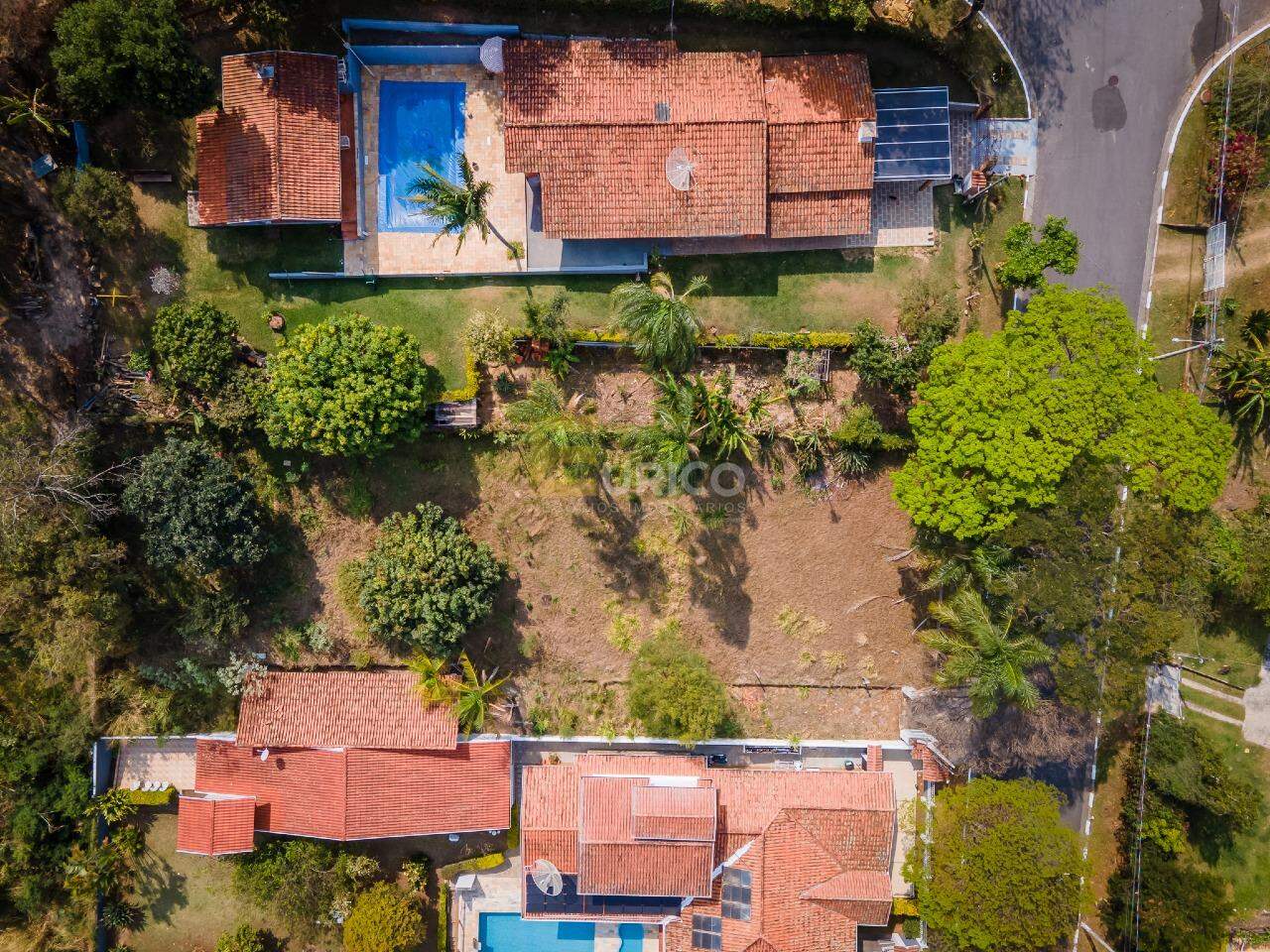 Terreno à venda no Bosque em Vinhedo/SP: 