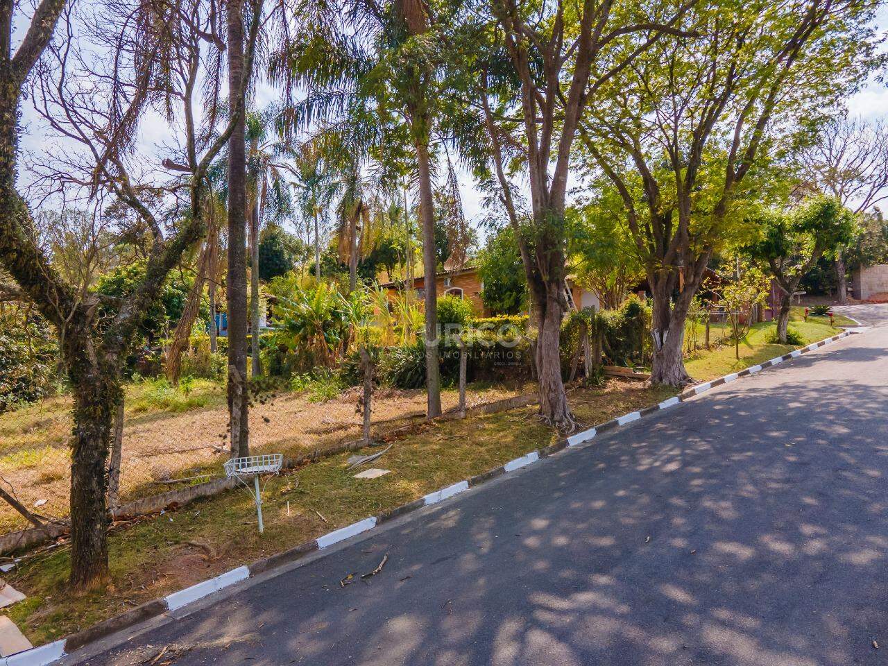 Terreno à venda no Bosque em Vinhedo/SP: 