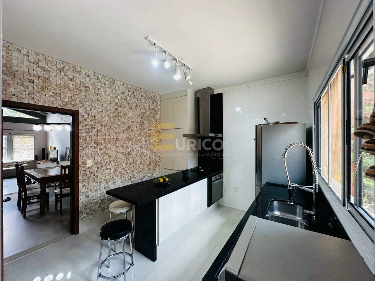 Casa em condomínio à venda no Condomínio Morada das Nascentes em Valinhos/SP: 