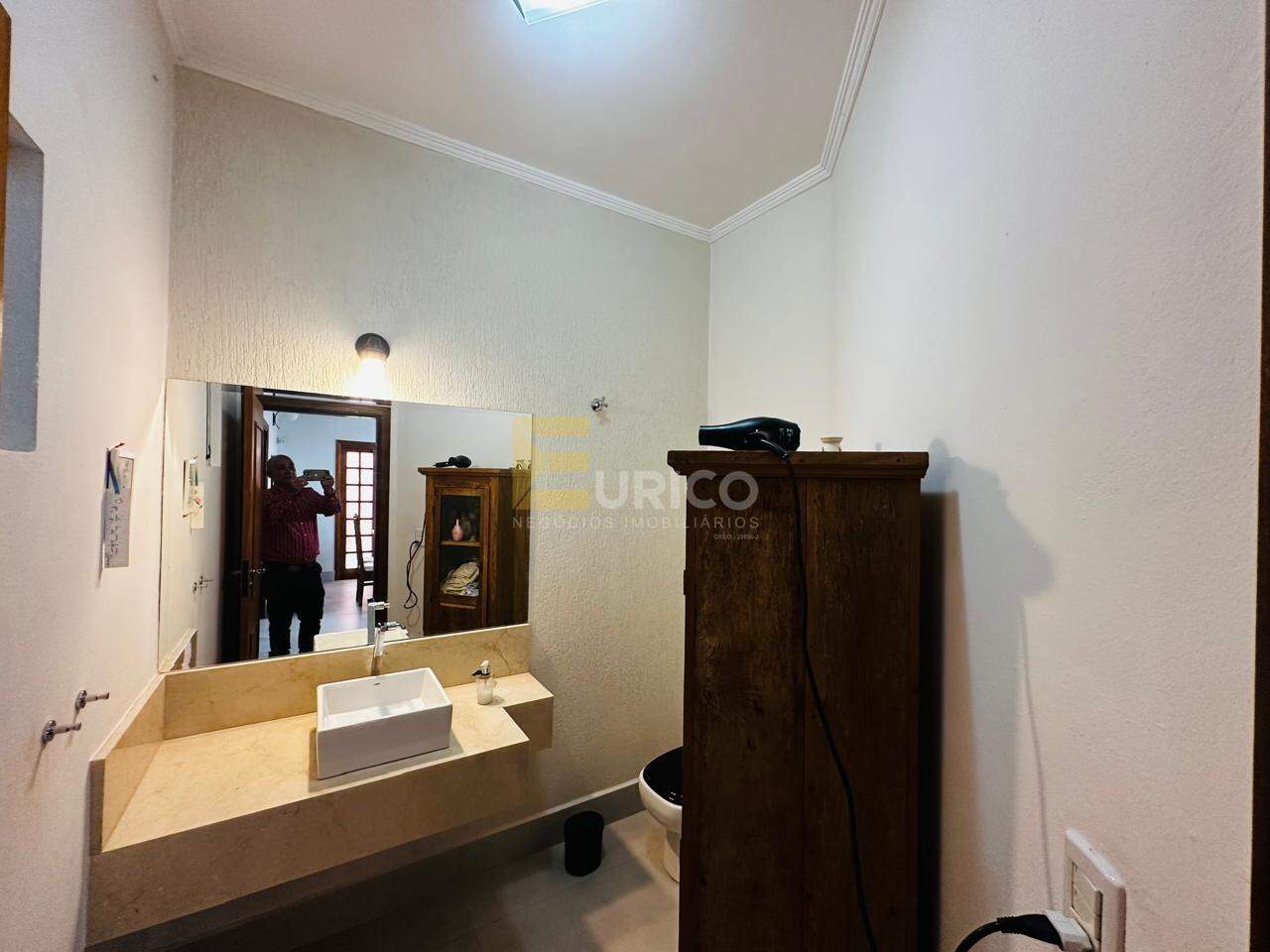 Casa em condomínio à venda no Condomínio Morada das Nascentes em Valinhos/SP: 