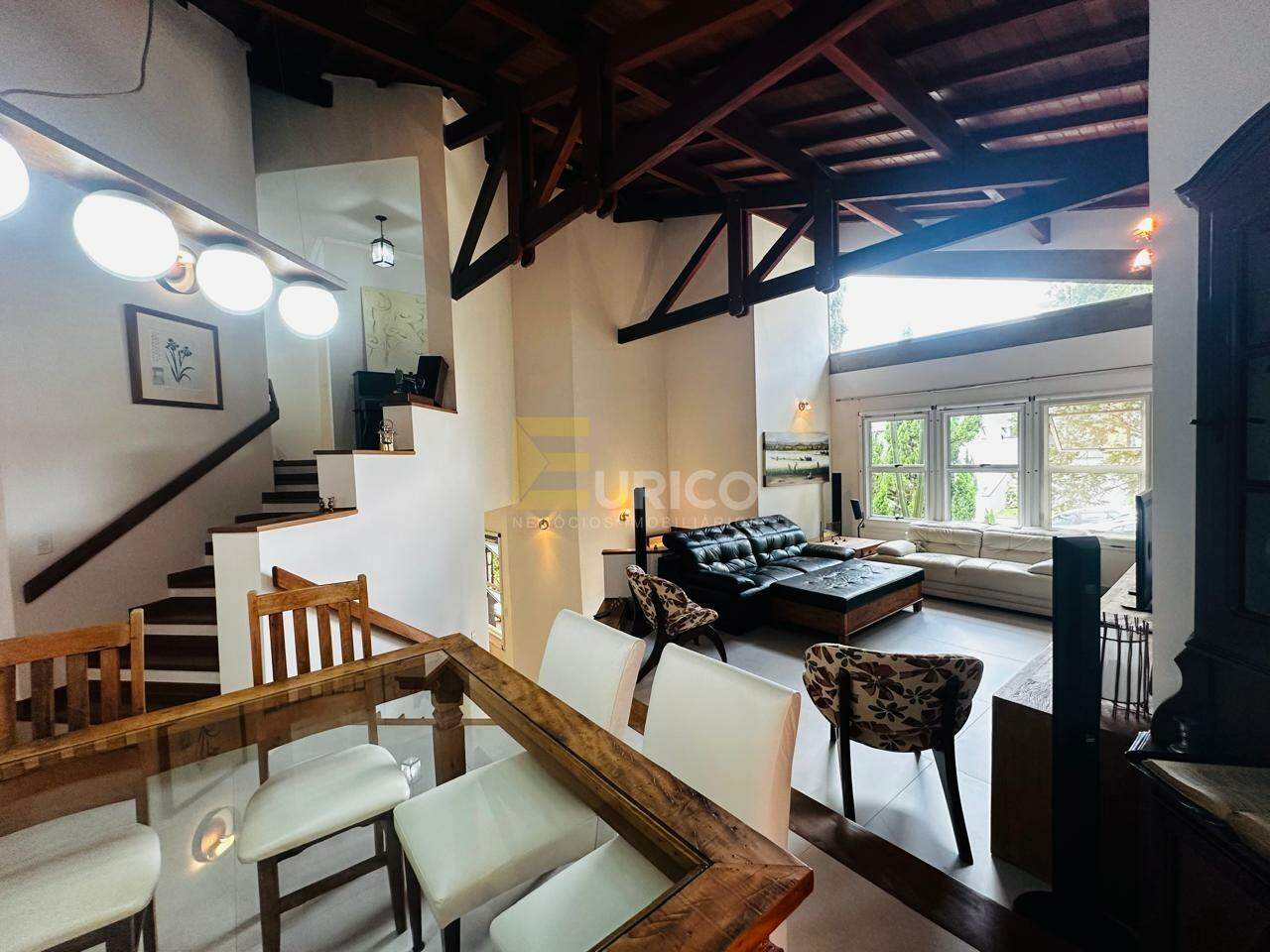 Casa em condomínio à venda no Condomínio Morada das Nascentes em Valinhos/SP: 