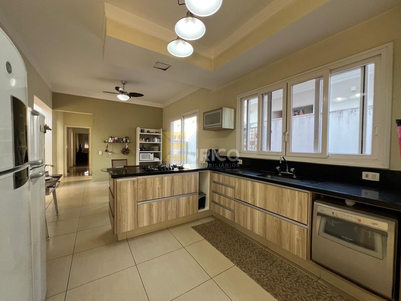 Casa em condomínio à venda no Condomínio Reserva Colonial em Valinhos/SP: 