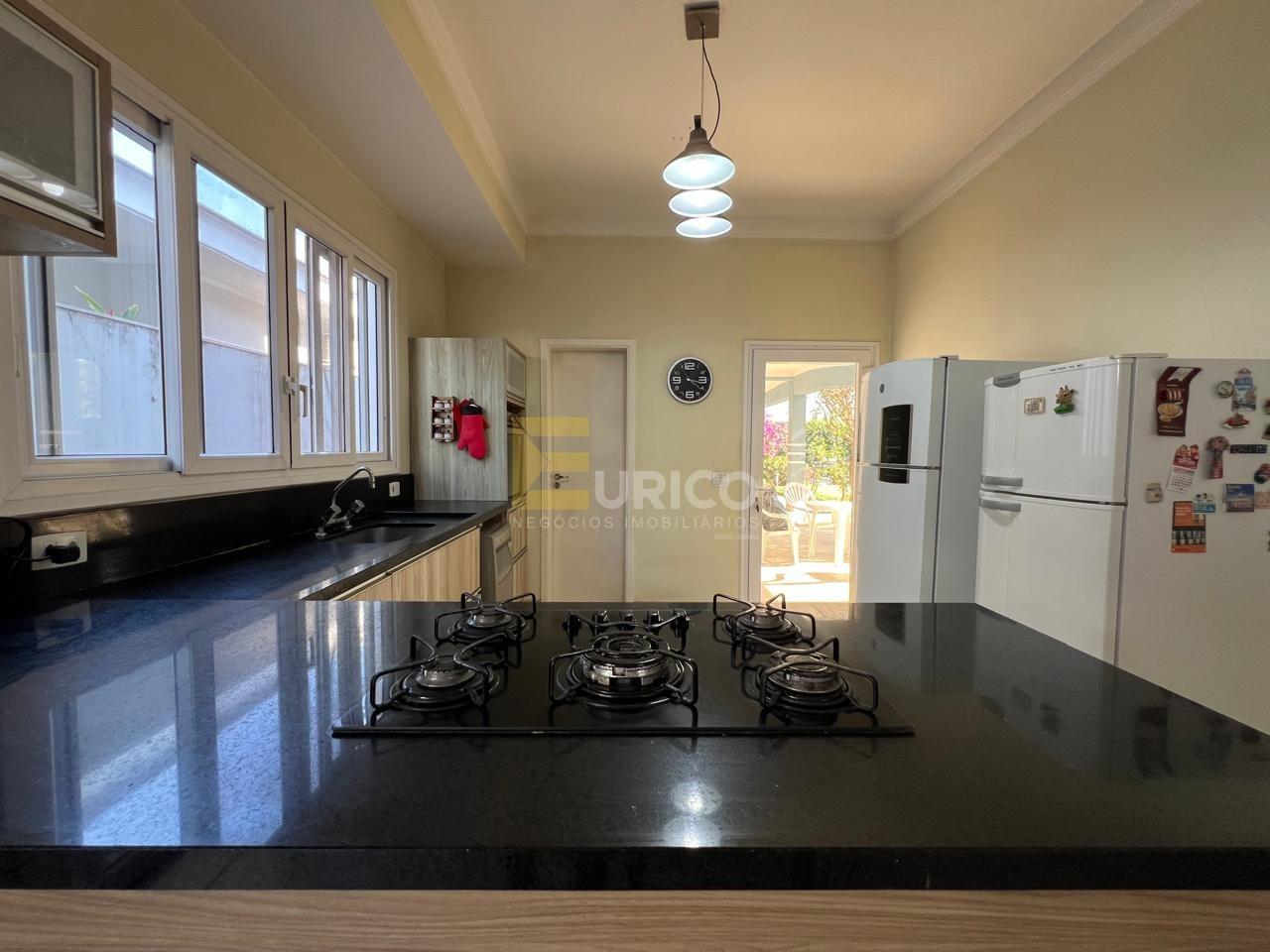 Casa em condomínio à venda no Condomínio Reserva Colonial em Valinhos/SP: 