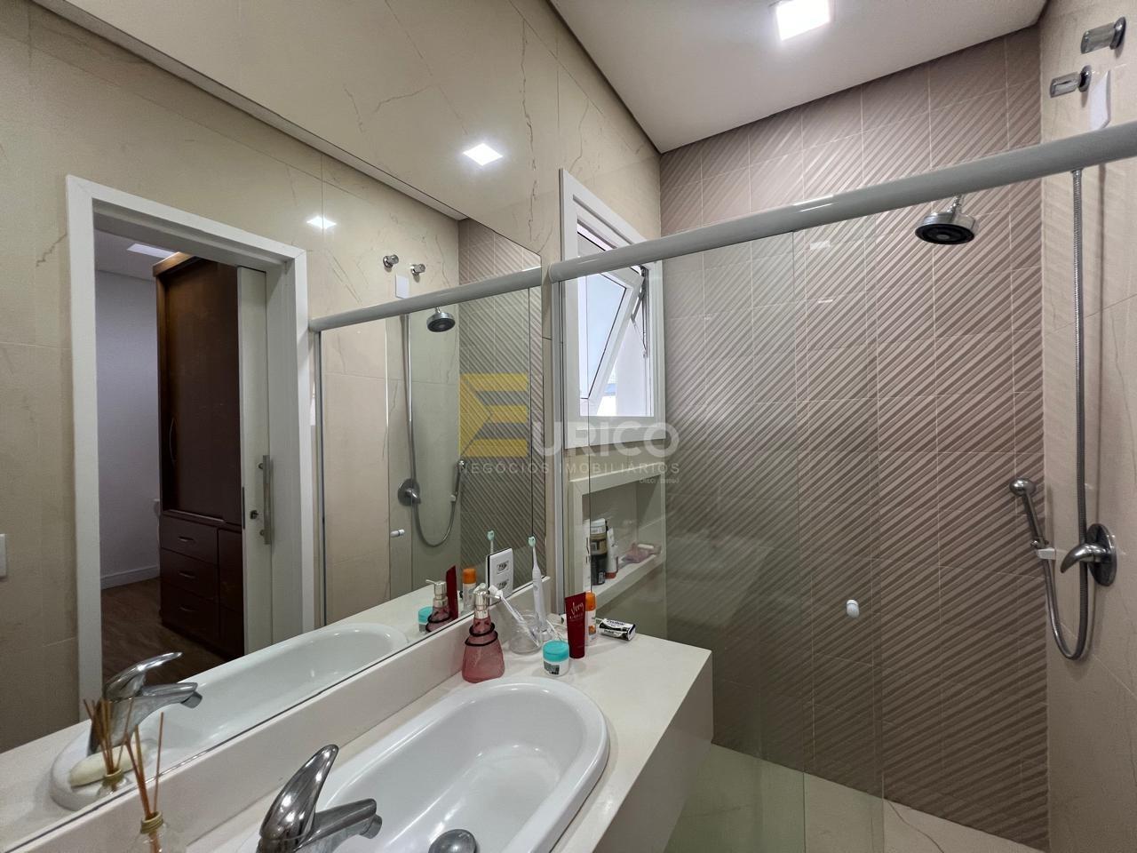 Casa em condomínio à venda no Condomínio Villa Lombarda em Valinhos/SP: 