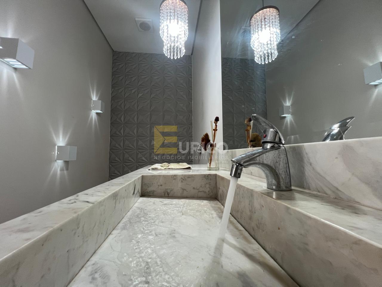 Casa em condomínio à venda no Condomínio Villa Lombarda em Valinhos/SP: 