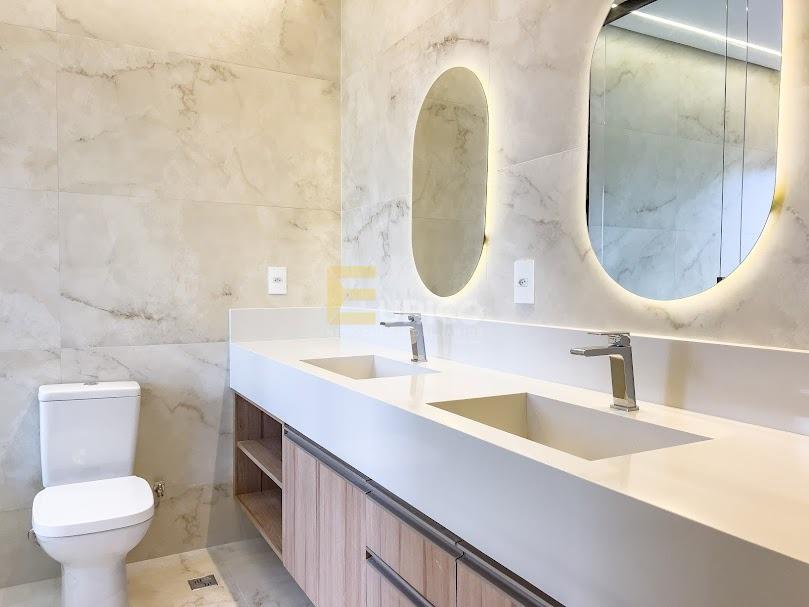 Casa em condomínio à venda no Condomínio Zurich Dorf em Valinhos/SP: 