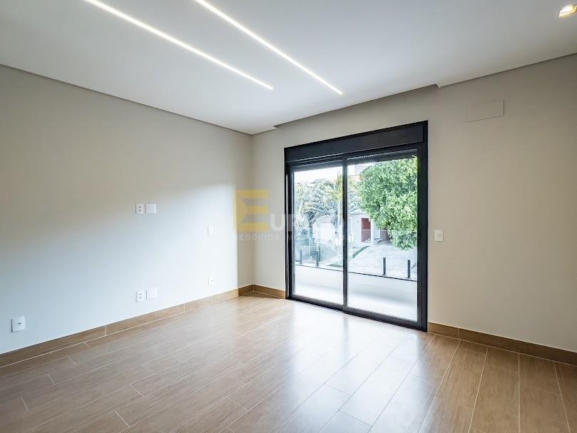 Casa em condomínio à venda no Condomínio Zurich Dorf em Valinhos/SP: 