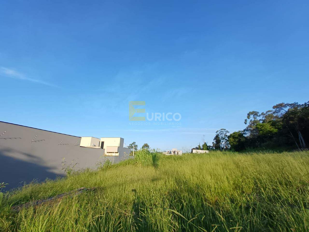 Terreno à venda no Pinheirinho em Vinhedo/SP: 