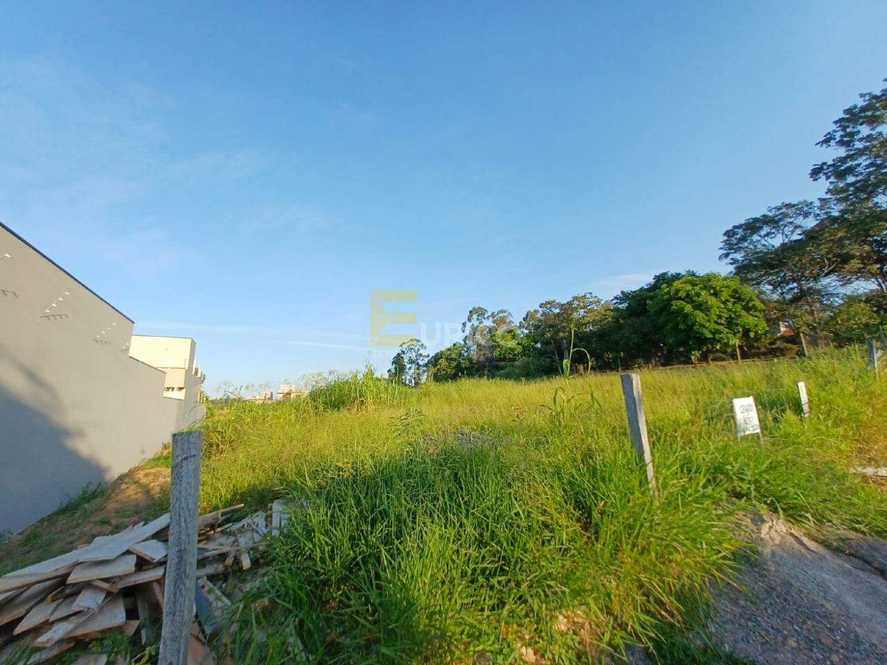 Terreno à venda no Pinheirinho em Vinhedo/SP: 