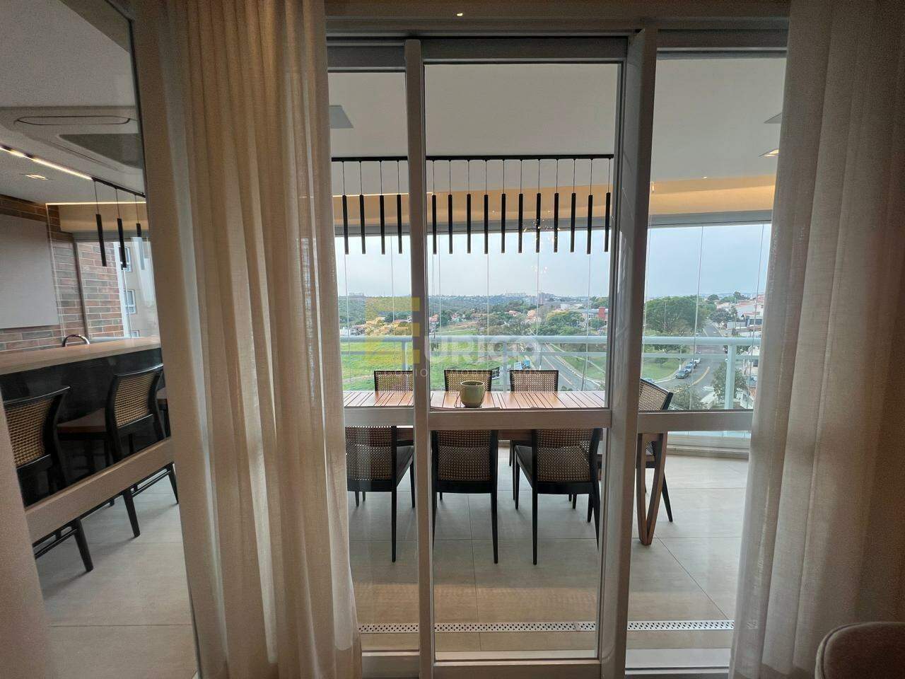 Apartamento à venda no Condomínio Signature em Valinhos/SP: 