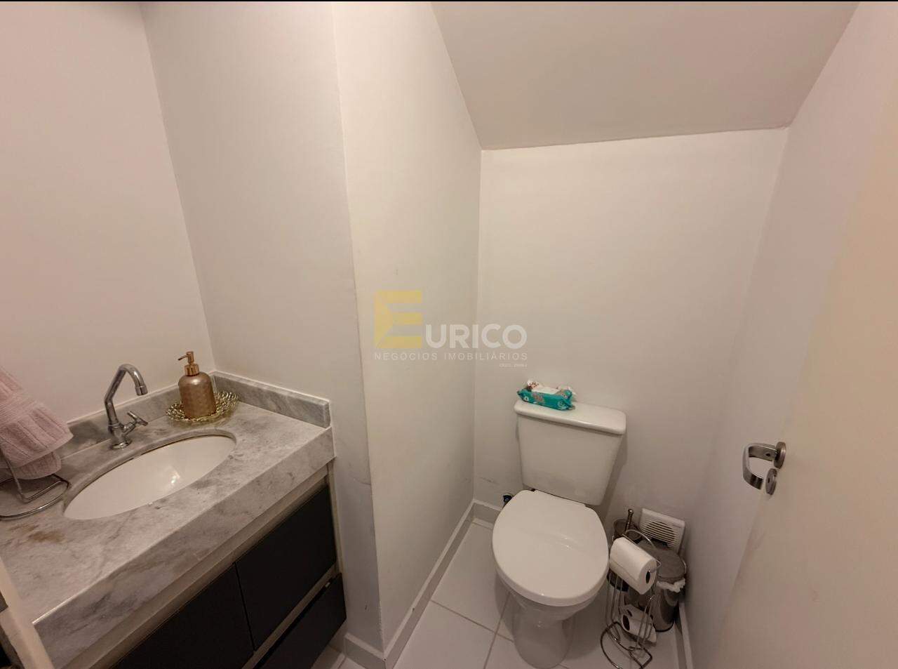 Casa em condomínio à venda no Condomínio Villaggio Imperiale em Louveira/SP: 