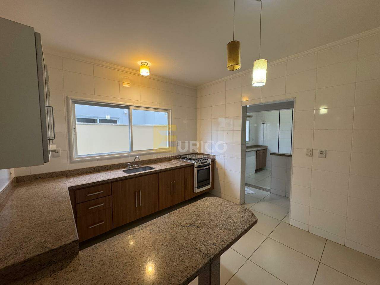 Casa em condomínio para aluguel no Condomínio Portal do Jequitibá em Valinhos/SP: 