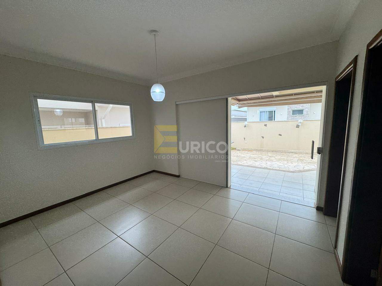 Casa em condomínio para aluguel no Condomínio Portal do Jequitibá em Valinhos/SP: 