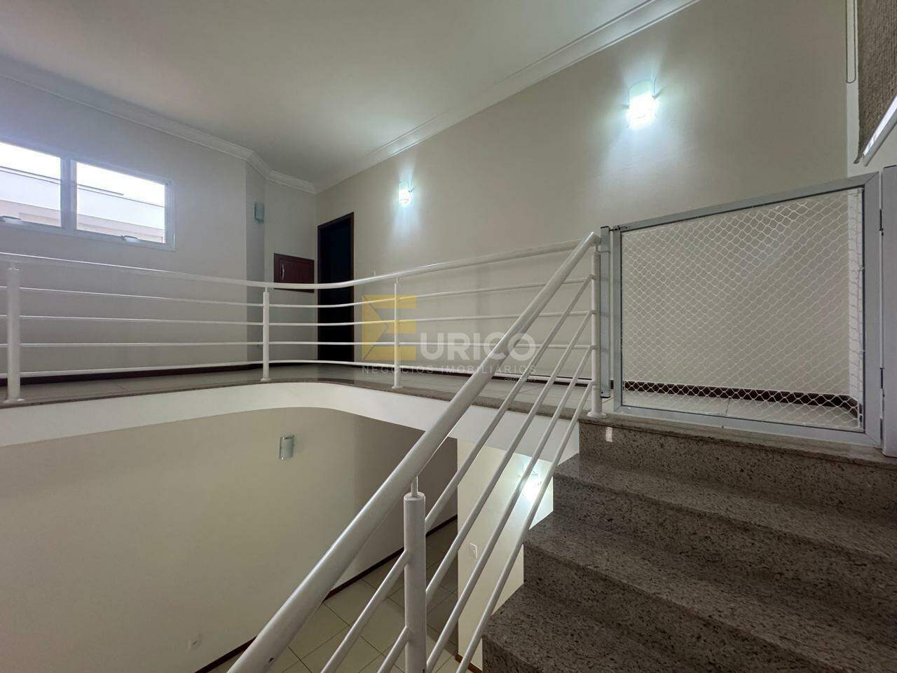 Casa em condomínio para aluguel no Condomínio Portal do Jequitibá em Valinhos/SP: 