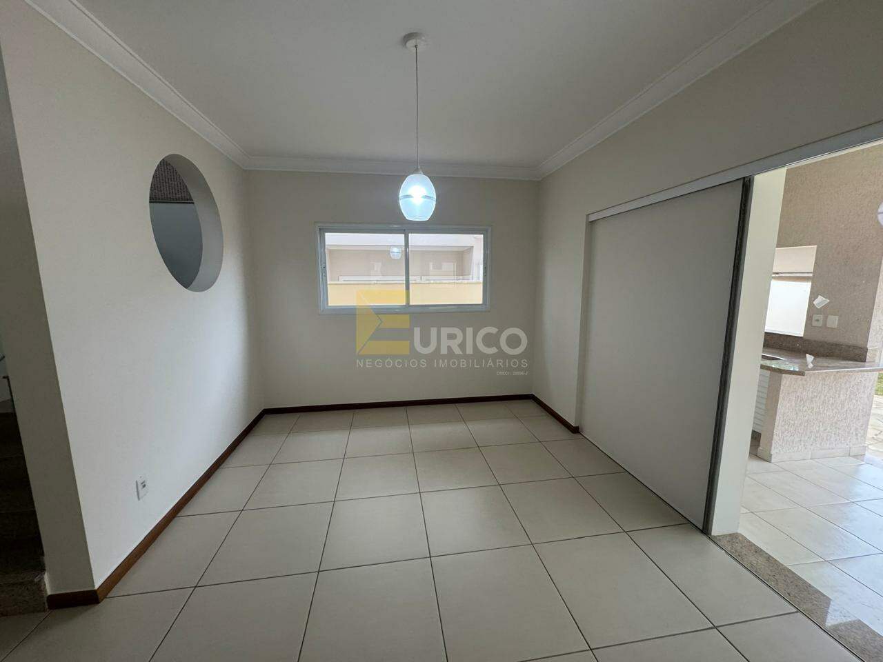 Casa em condomínio para aluguel no Condomínio Portal do Jequitibá em Valinhos/SP: 