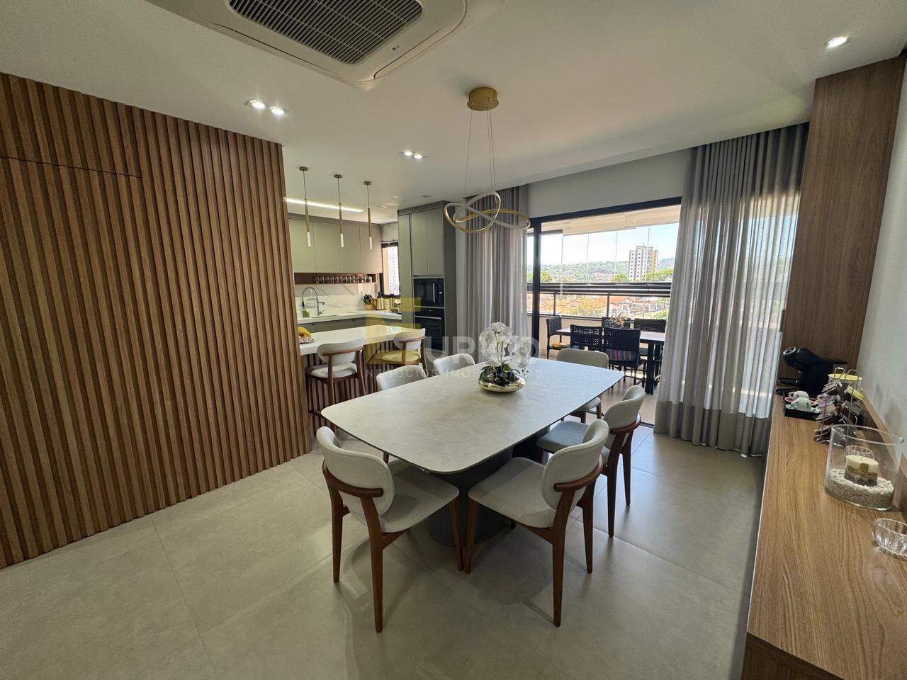 Apartamento à venda no Condomínio Edifício Lux Residence em Valinhos/SP: 