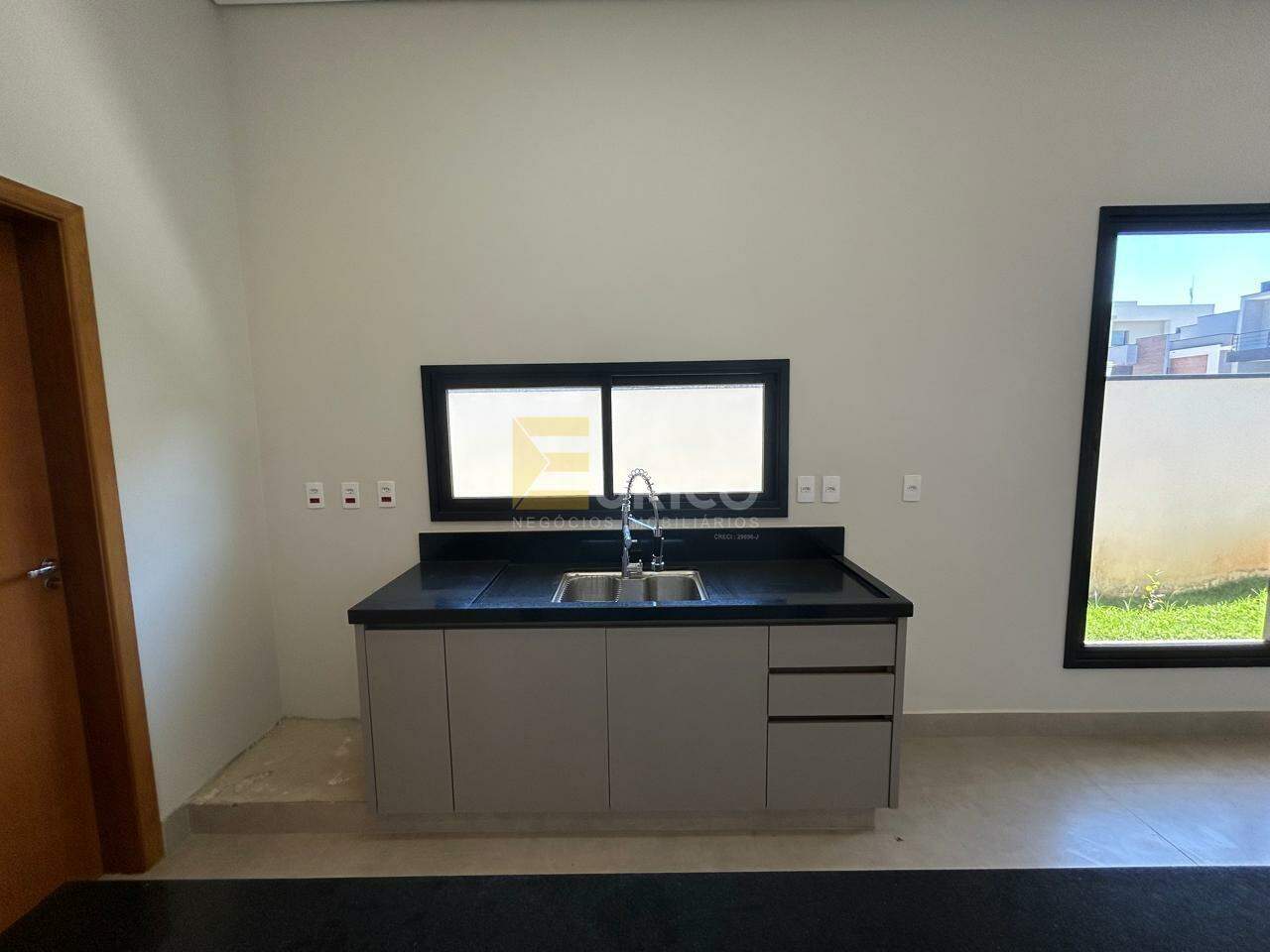 Casa em condomínio à venda no Condomínio Residencial Mont’Alcino em Valinhos/SP: