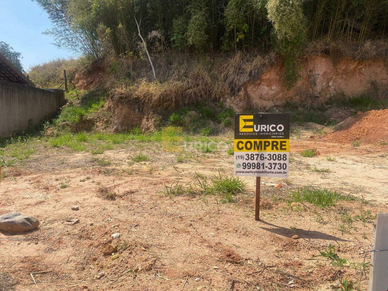 Terreno à venda no Parque dos Pinheiros em Vinhedo/SP: 