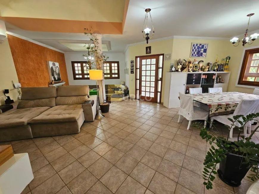 Casa para aluguel no Bosque em Vinhedo/SP: 